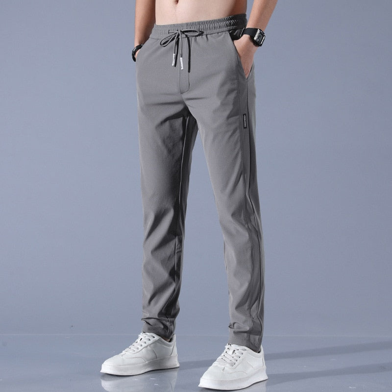 Męskie Spodnie Dresowe w kroju slim fit